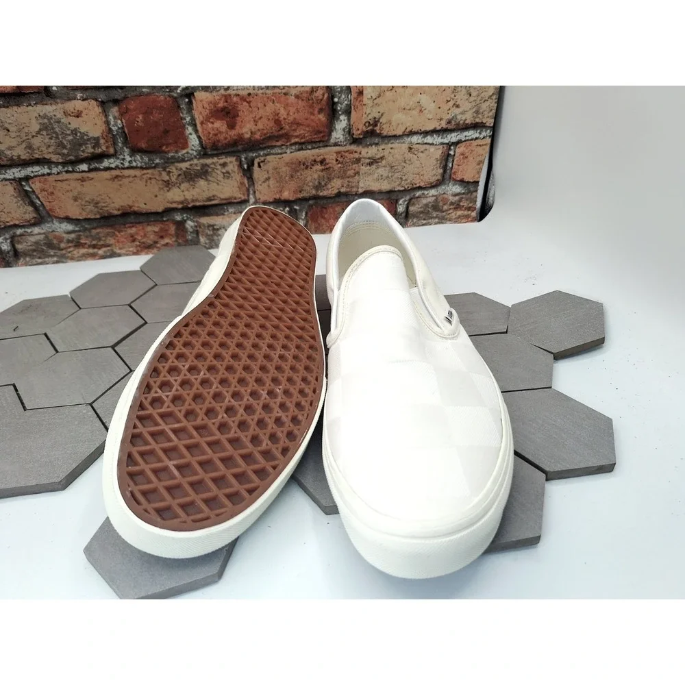 Vans Classic Slip-On Mono Checkerboard White Men's Size 10.5 NWOB‎ Low Top 2025